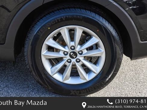Used 2019 Kia Sorento FWD image 10