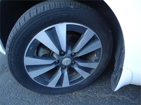 Used 2015 Nissan Leaf SV w/ LED & Quick Charge Package FWD image 30