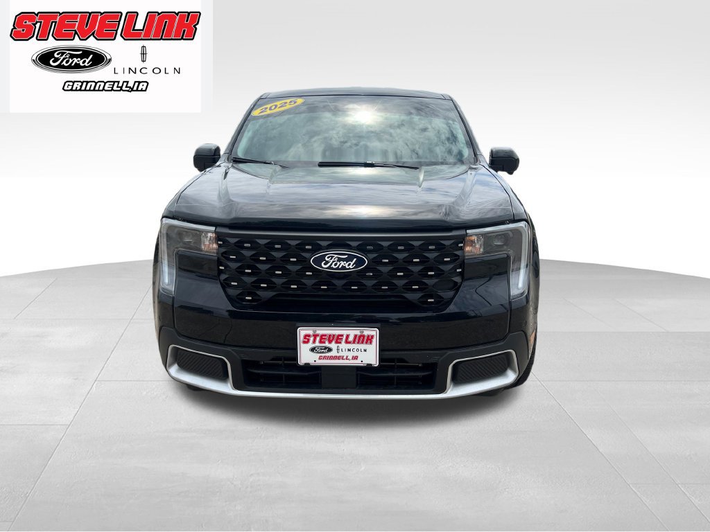 Used 2025 Ford Maverick Lariat w/ 4K Tow Package AWD/4WD image 3