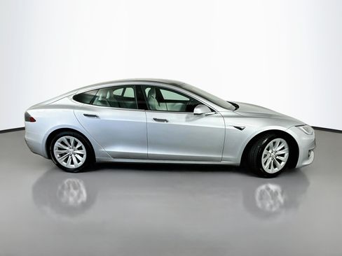 Used 2017 Tesla Model S 100D AWD/4WD image 8