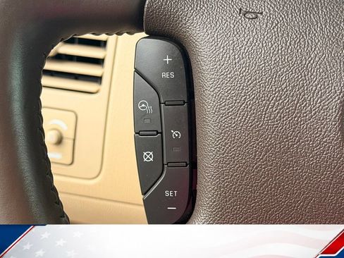 Used 2009 Buick Lucerne CXL w/ Driver Confidence Package FWD image 17
