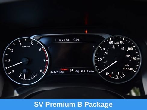 Used 2023 Nissan Rogue SV w/ SV Premium B Package AWD/4WD image 3