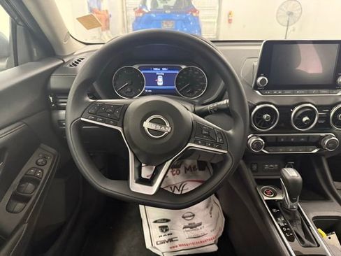 New 2025 Nissan Sentra SV w/ Trunk Package image 13