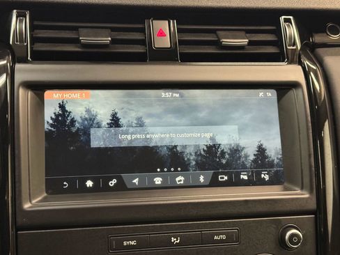 Used 2019 Land Rover Discovery SE image 31