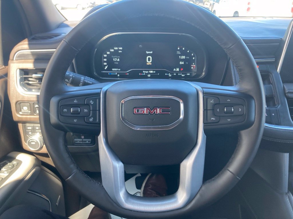 Certified 2023 GMC Yukon SLT w/ SLT Luxury Package AWD/4WD image 30