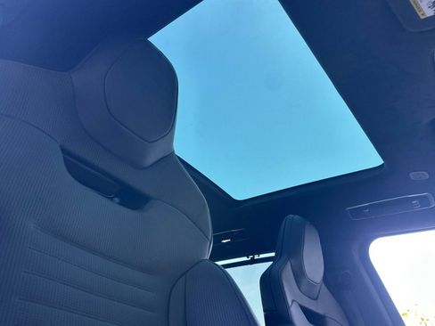 New 2025 Land Rover Range Rover Sport SV Edition Two image 23