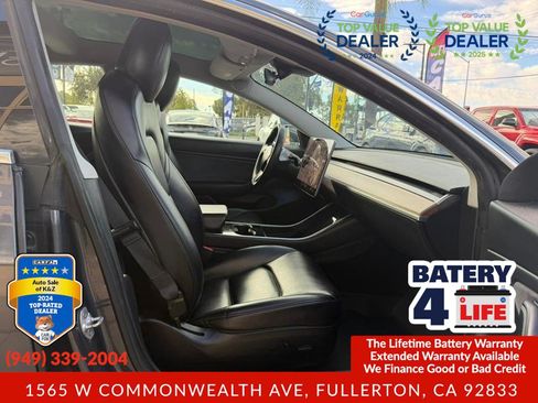 Used 2019 Tesla Model 3 Standard Range Plus RWD image 21