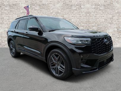 Used 2025 Ford Explorer ST-Line w/ ST-Line Street Pack