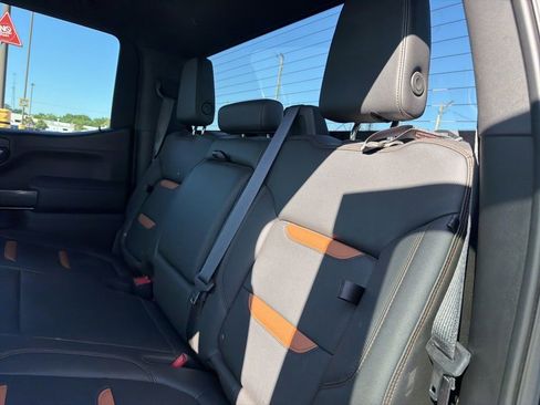 Used 2021 GMC Sierra 1500 AT4 AWD/4WD image 14