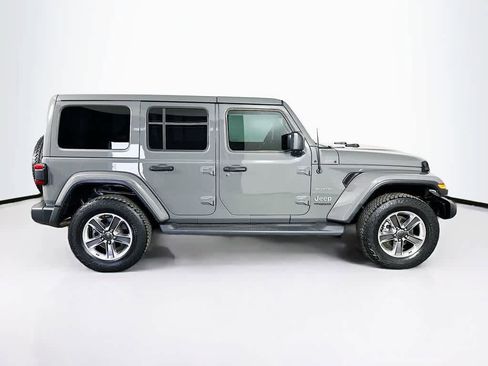 Used 2020 Jeep Wrangler Unlimited Sahara image 26