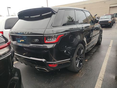 Used 2020 Land Rover Range Rover Sport HSE image 3