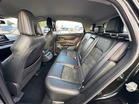 Used 2024 Nissan Ariya AWD image 25