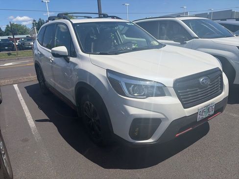Used 2019 Subaru Forester Sport AWD/4WD image 6