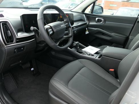 New 2026 Kia Sorento S image 10