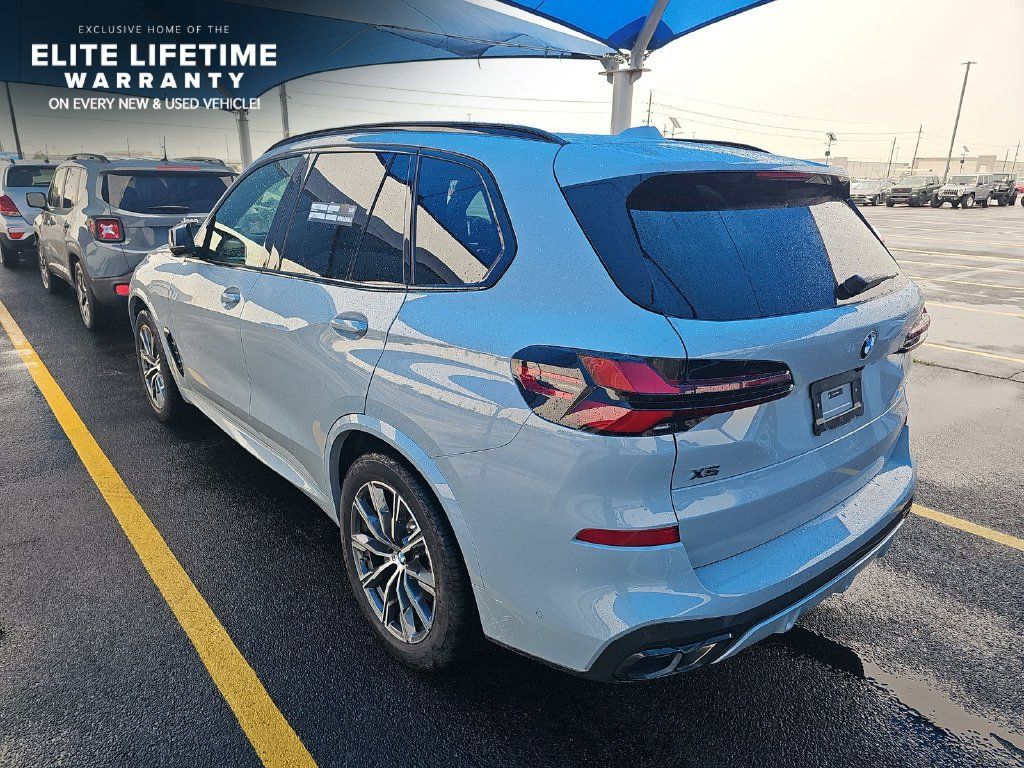 Used 2026 BMW X5 M60i AWD/4WD image 5