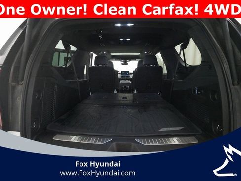 Used 2022 Chevrolet Suburban High Country image 10