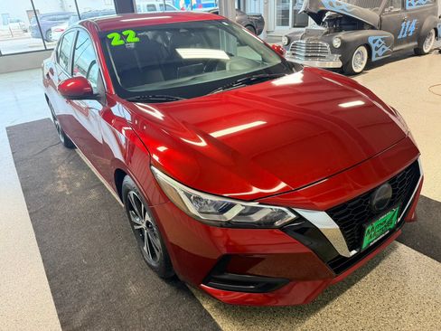 Used 2022 Nissan Sentra SV FWD image 2