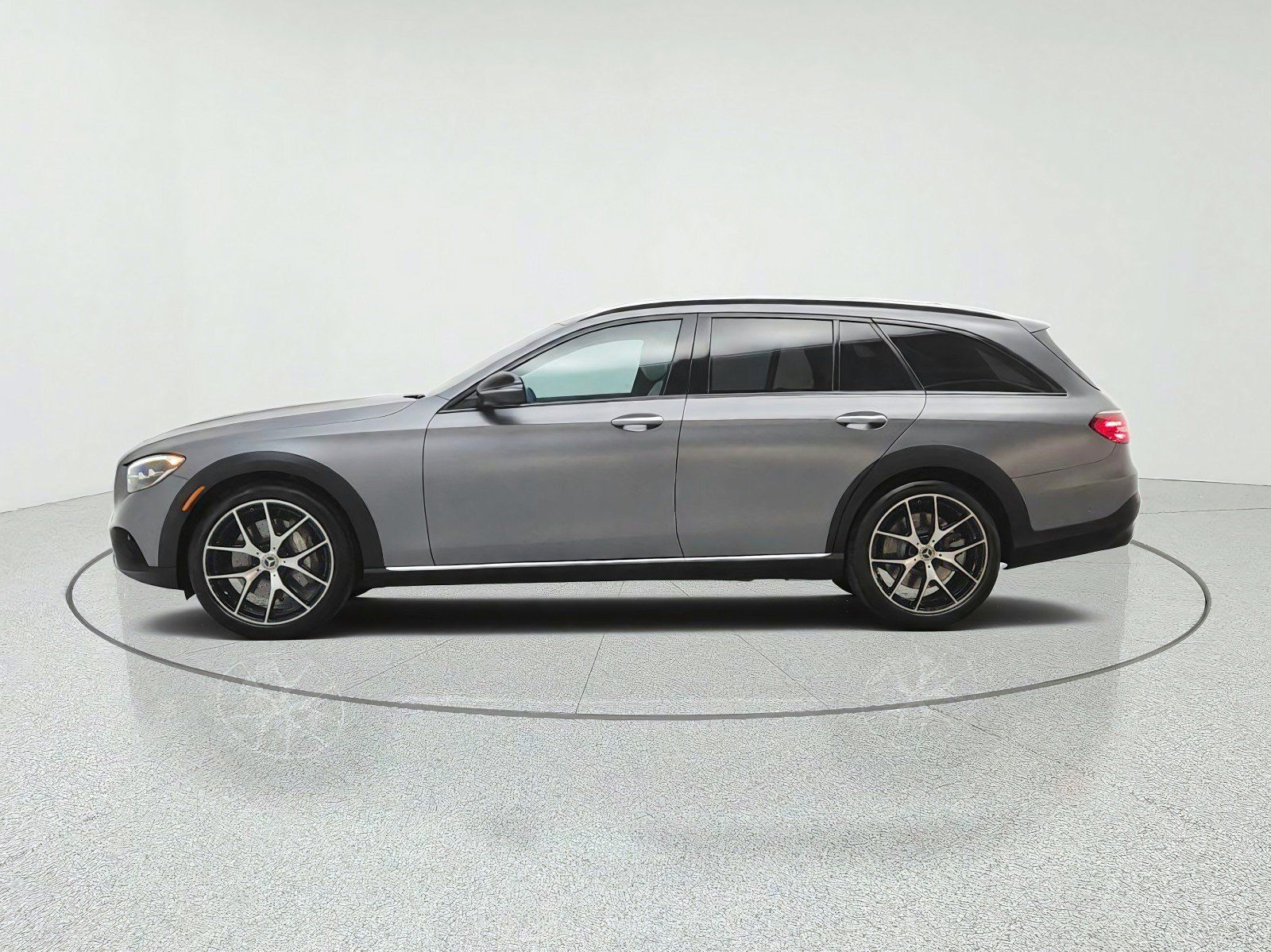 Certified 2023 Mercedes-Benz E 450 4MATIC All-Terrain Wagon image 8