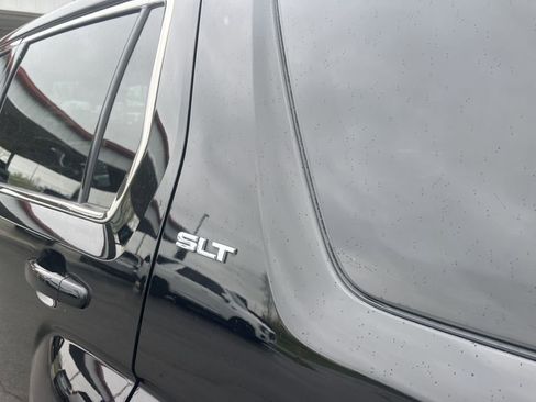 Used 2017 GMC Terrain SLT w/ Open Road Package FWD image 7
