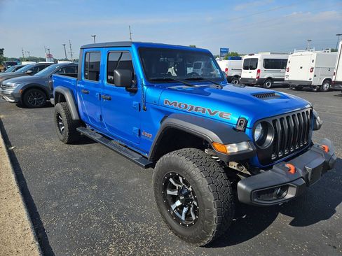 Used 2021 Jeep Gladiator Mojave w/ Dual Top Group AWD/4WD image 4