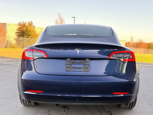 Used 2023 Tesla Model 3 Standard Range image 7