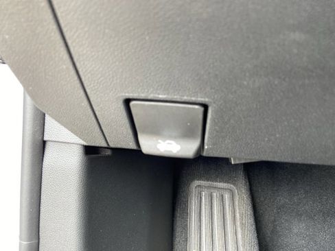 Used 2025 GMC Terrain Elevation AWD/4WD image 53