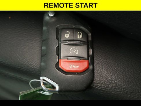 Used 2021 Jeep Wrangler Unlimited Sahara image 7