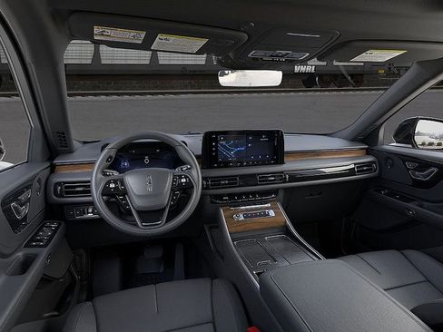 New 2026 Lincoln Aviator Reserve w/ Illumination Package AWD/4WD image 9