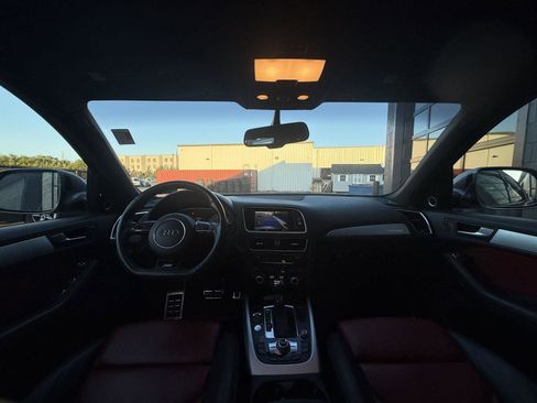 Used 2016 Audi SQ5 Premium Plus w/ Technology Package AWD/4WD image 5