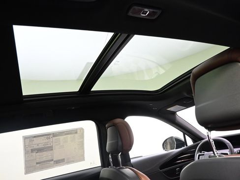 New 2026 Lincoln Nautilus Reserve image 17