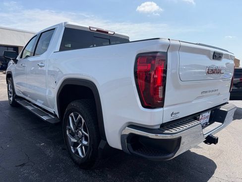 Used 2024 GMC Sierra 1500 SLT RWD image 13