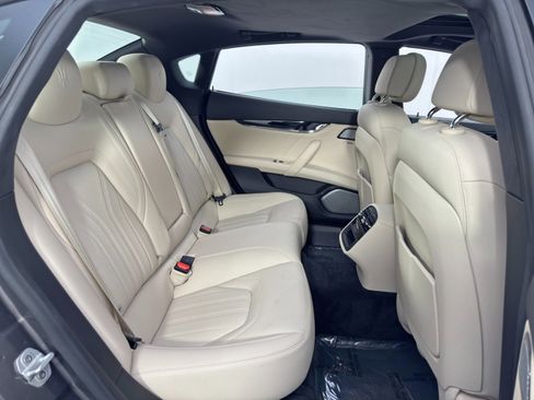 Used 2022 Maserati Quattroporte Modena Q4 image 46