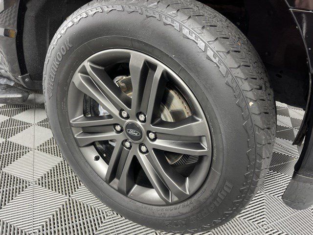 Used 2022 Ford F150 XLT w/ Equipment Group 302A High AWD/4WD image 12