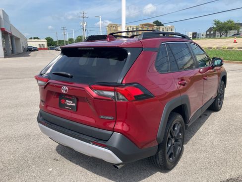 Used 2023 Toyota RAV4 Adventure AWD/4WD image 7