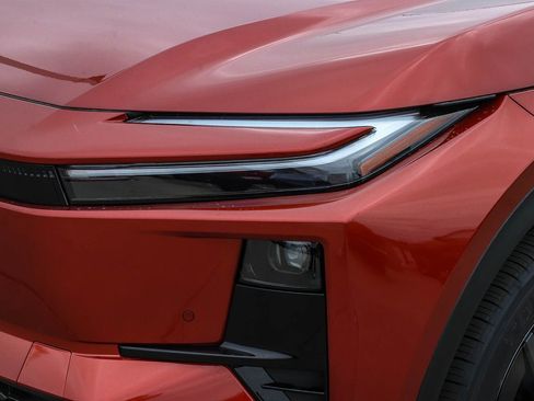 New 2026 Toyota C-HR AWD/4WD image 10