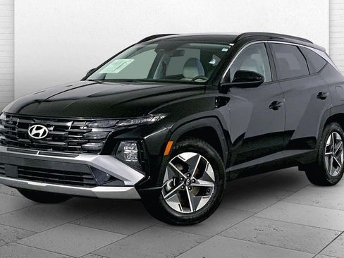 Used 2025 Hyundai Tucson SEL AWD/4WD image 12