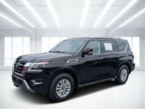 Used 2024 Nissan Armada SV AWD/4WD image 7
