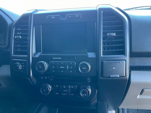 Used 2018 Ford F150 XL w/ Equipment Group 101A Mid AWD/4WD image 23