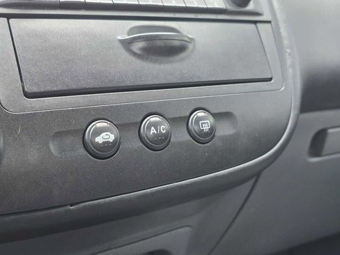 Used 2004 Honda Civic LX image 30