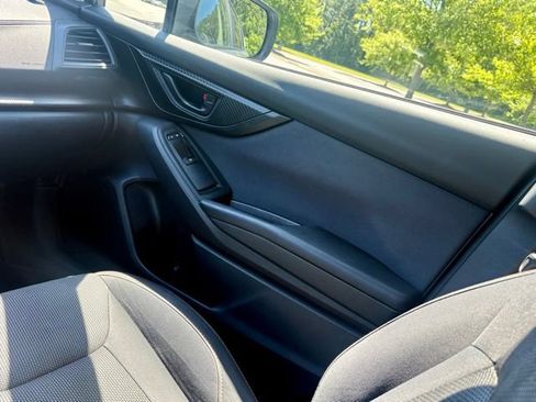 Used 2018 Subaru Crosstrek 2.0i Premium AWD/4WD image 24