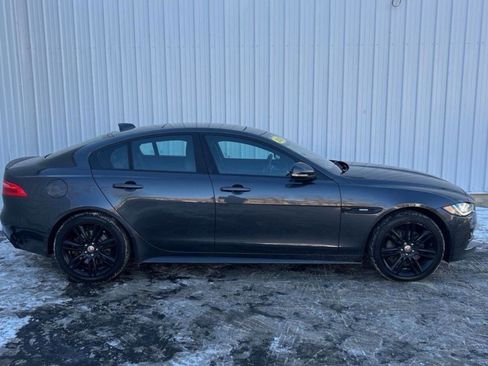 Used 2018 Jaguar XE R-Sport image 2