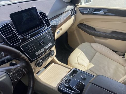 Used 2018 Mercedes-Benz GLE 350 image 8