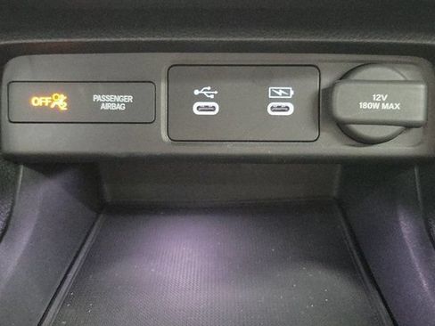 Certified 2025 Honda Civic Sport image 30