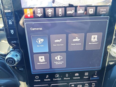 Used 2025 RAM 2500 Limited image 24