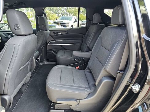 Used 2026 Chevrolet Traverse LT w/ Midnight/Sport Edition FWD image 15