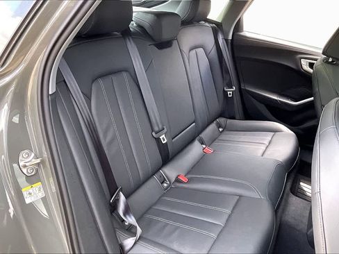 Used 2025 Audi A5 2.0T Premium w/ Convenience Package AWD/4WD image 19