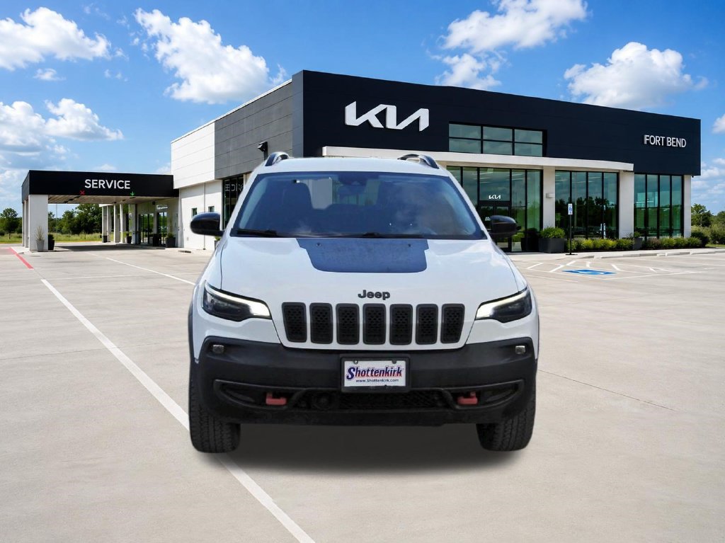 Used 2022 Jeep Cherokee Trailhawk w/ Trailer Tow Group AWD/4WD image 2