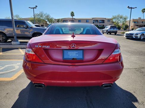 Used 2015 Mercedes-Benz SLK 250 w/ Premium Package image 5