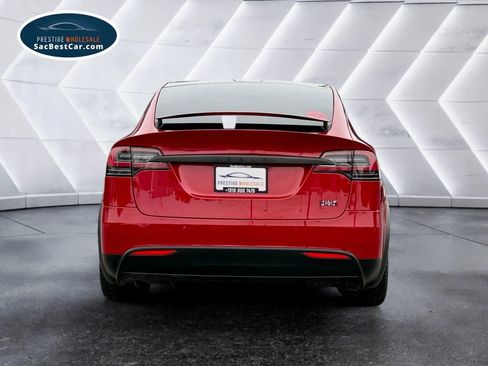 Used 2017 Tesla Model X 75D image 11