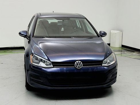 Used 2015 Volkswagen Golf S FWD image 2